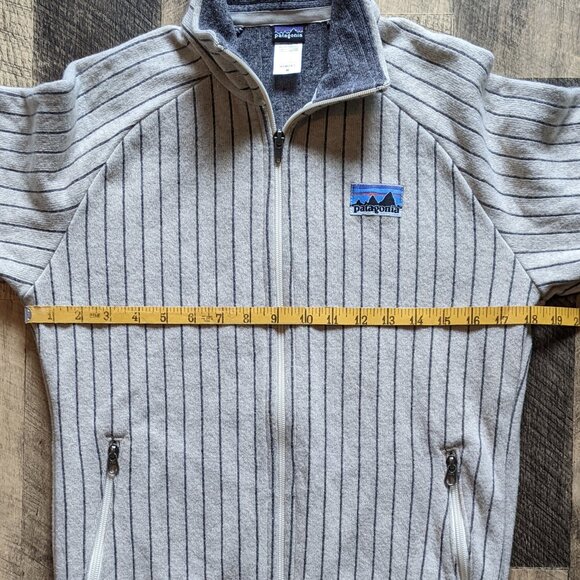 Patagonia Gray Bomber Jacket - Picture 7 of 7